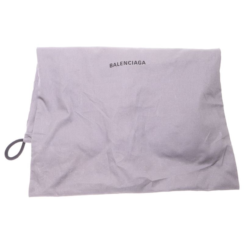 Balenciaga Triple S Triple S Dads Low Cut Sneakers Beige 536737