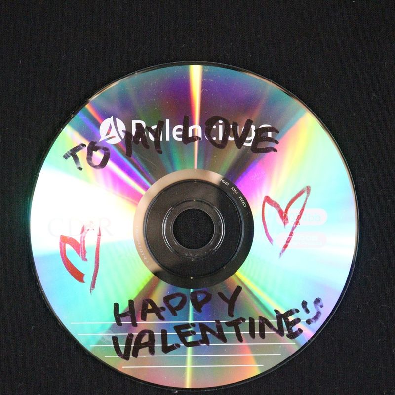 Balenciaga TO MY LOVE Happy Valentine TEE To My Love Happy Valentine CD Short