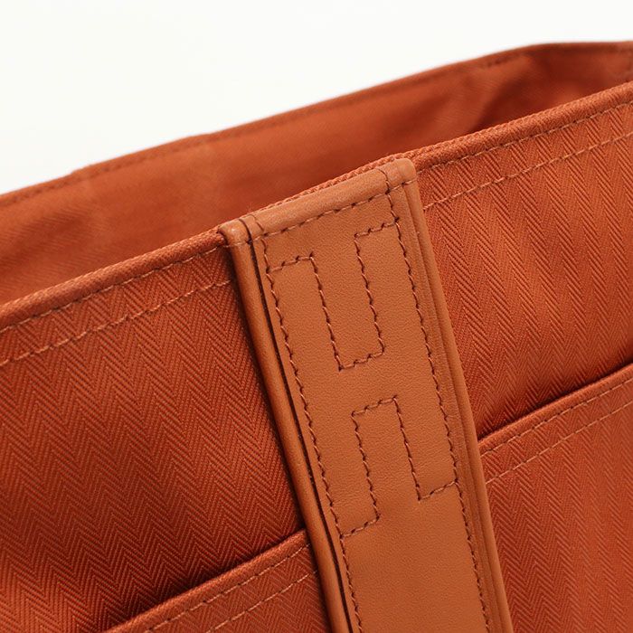 Hermes Second Cles Ched Toilette GM Acapulco Second Bag Twirl Chevron Unisex