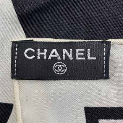 Chanel Block Check Coco Mark White X Black Scarf Ladies