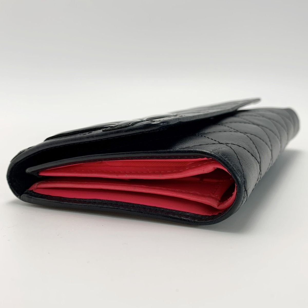 Chanel A46645 Black X Neon Pink