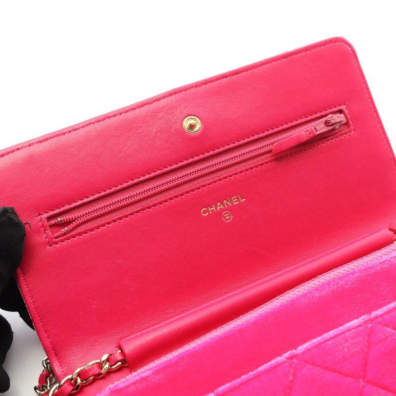 Chanel Shoulder Bag Matelasse Fuchsia Pink Fabric Matelasse Chain Wallet Ladies
