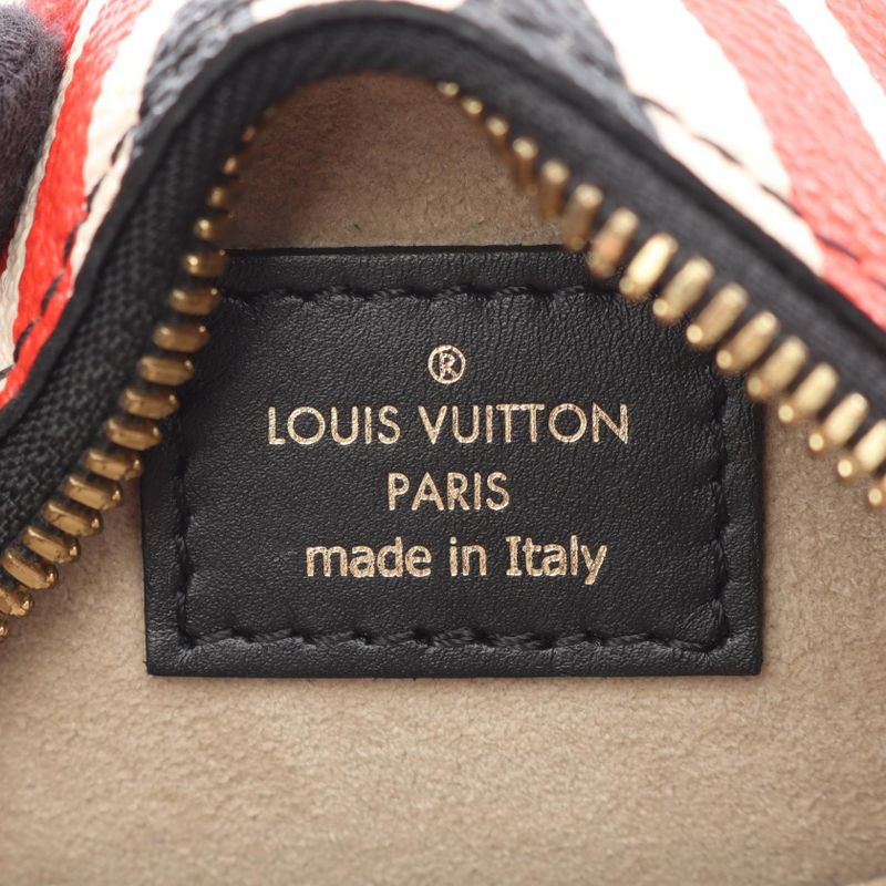 Louis Vuitton Shoulder Bag LV Crafty Boîte Chapeau Supre Monogram Giant M45366