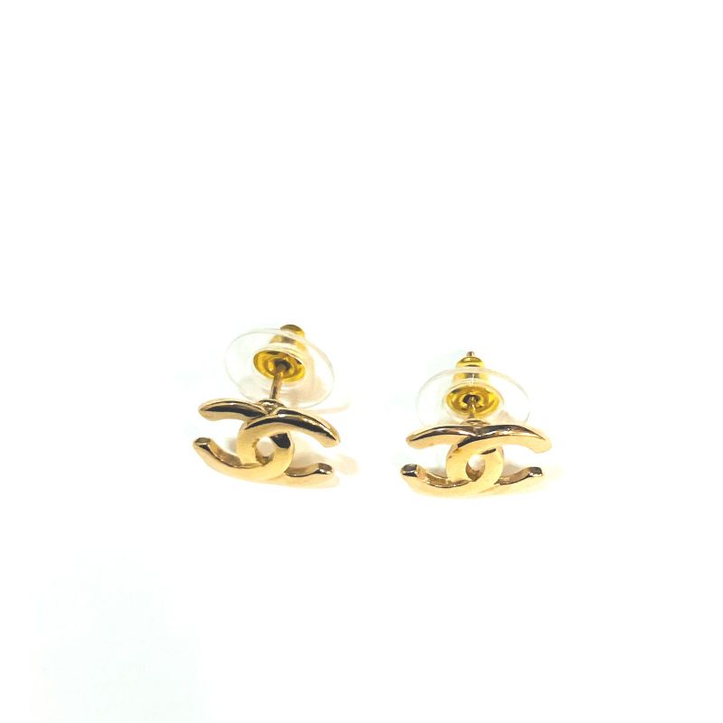 Chanel COCO Mark Gold Earrings : X3216