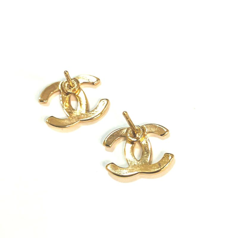 Chanel COCO Mark Gold Earrings : X3216