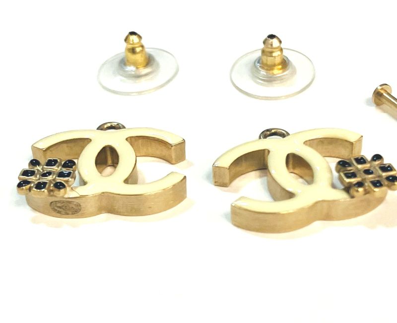 Chanel COCO Mark Hoop Earrings: X3217