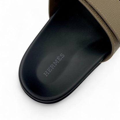 Hermes Chypre Sandals Shoes Leather Greige Velcro Strap Flat