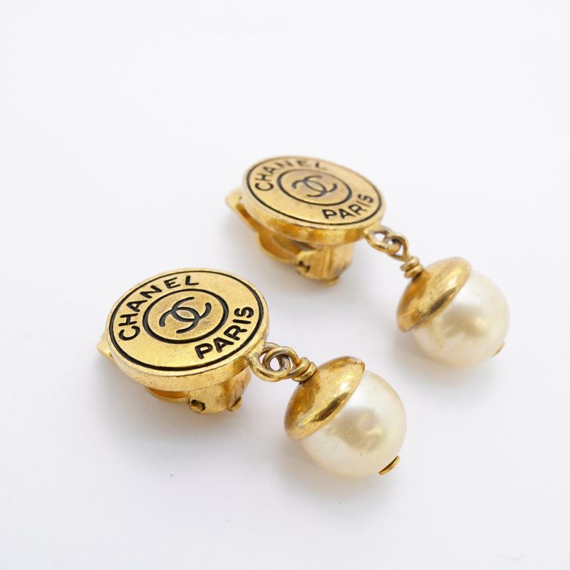 Chanel Earrings Vintage Coco Mark Chanel Logo Round Shape Circle GP Plated Faux