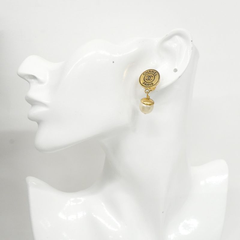 Chanel Earrings Vintage Coco Mark Chanel Logo Round Shape Circle GP Plated Faux