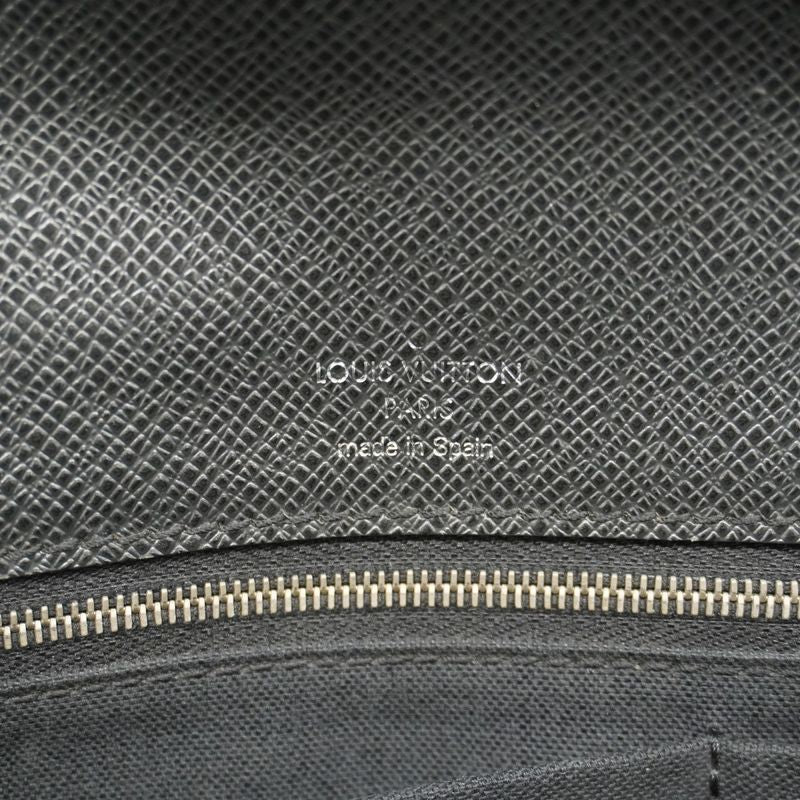 Louis Vuitton Taiga Bellaire M32592 Ardoise Men's Clutch Bag