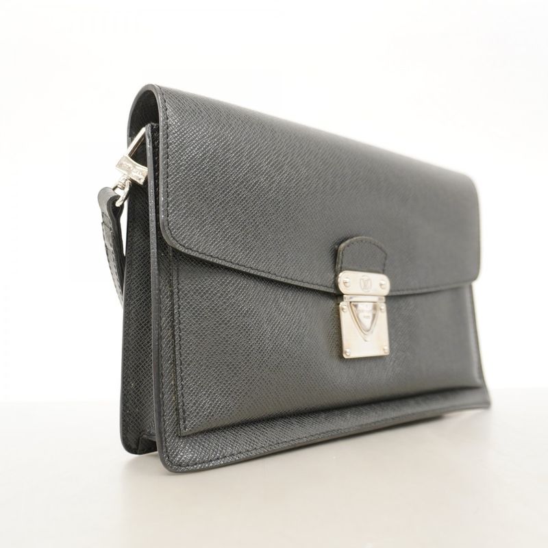 Louis Vuitton Taiga Bellaire M32592 Ardoise Men's Clutch Bag