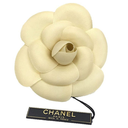 Chanel Camellia Corsage Brooch Flower Beige Aq11610