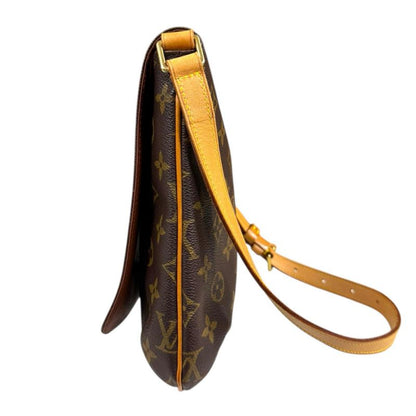 Louis Vuitton Musette Salsa Short Monogram Shoulder Bag Monogram Canvas M51258