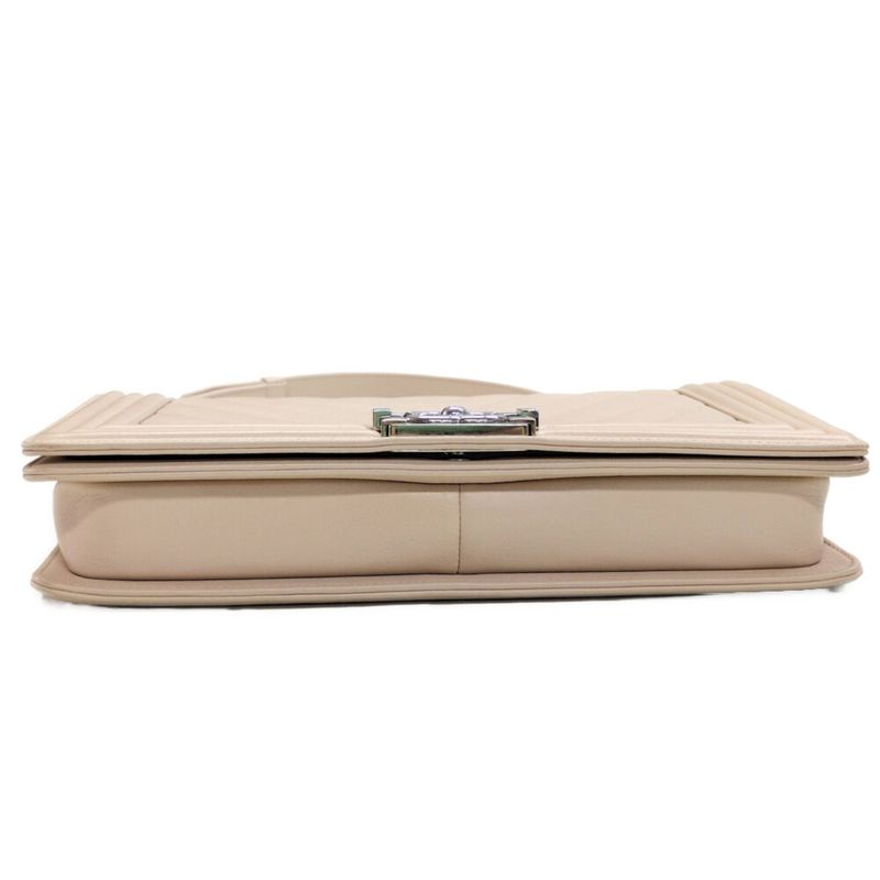 Chanel Boy Chanel V-stitched Chain Shoulder Bag / Pink / Next-day Delivery