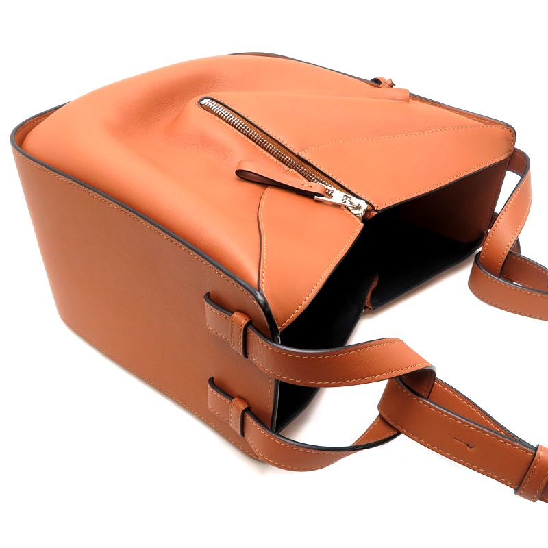 Loewe Shoulder Bag 387.30 S35