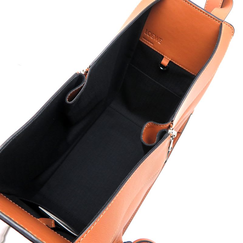 Loewe Shoulder Bag 387.30 S35