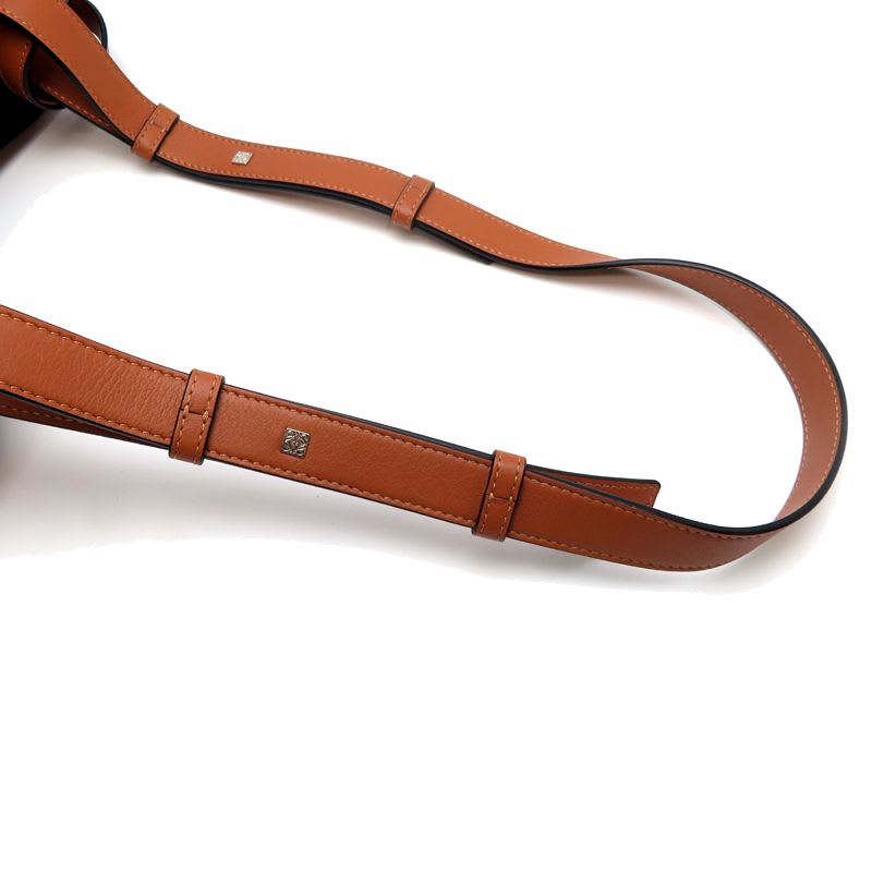 Loewe Shoulder Bag 387.30 S35