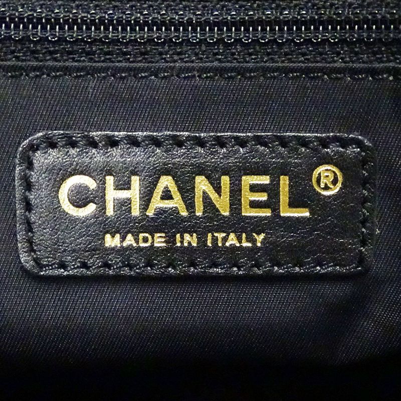 Chanel Bag Women's Brand Tote Nylon New Travel Tote MM Black Handbag Stylish