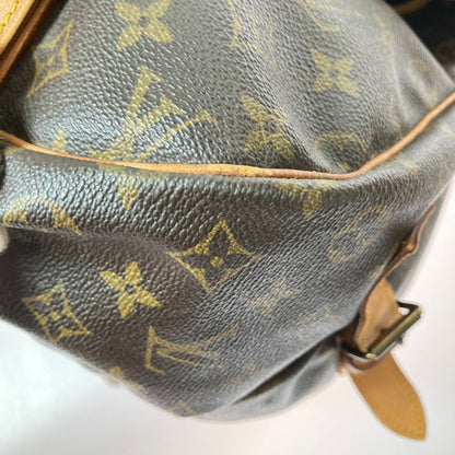 Louis Vuitton Monogram Saumur 43 Shoulder Bag M42252 Brown Inner Pocket Frayed