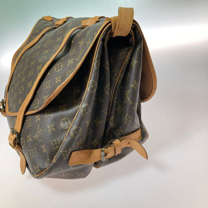 Louis Vuitton Monogram Saumur 43 Shoulder Bag M42252 Brown Inner Pocket Frayed