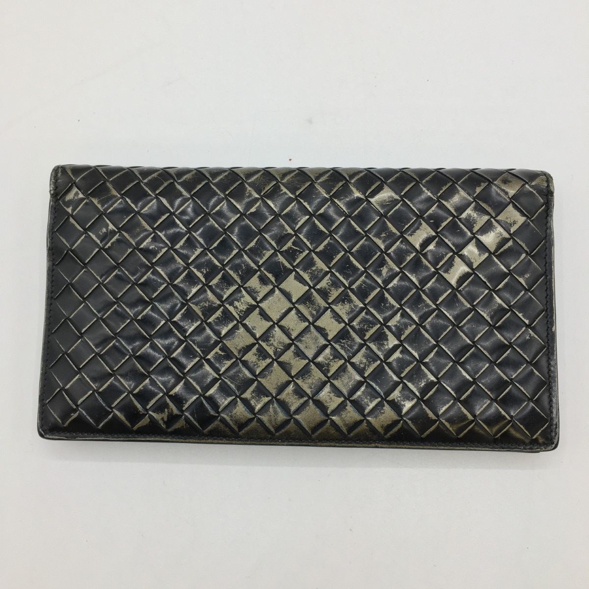 Bottega Veneta Intrecciato Enamel Long Wallet B024971200 Corner Scuff