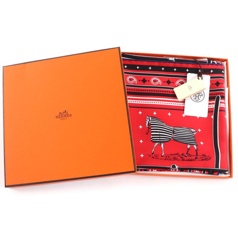 Hermes Carré 55 Couvertures Et Tenues De Jour Horsewear 100% Silk Rouge/noir/bla