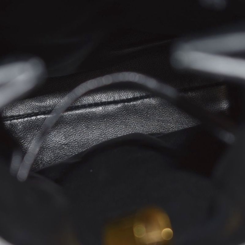 Bottega Veneta Andiamo Phone Pouch Intrecciato Shoulder Bag Pochette Leather