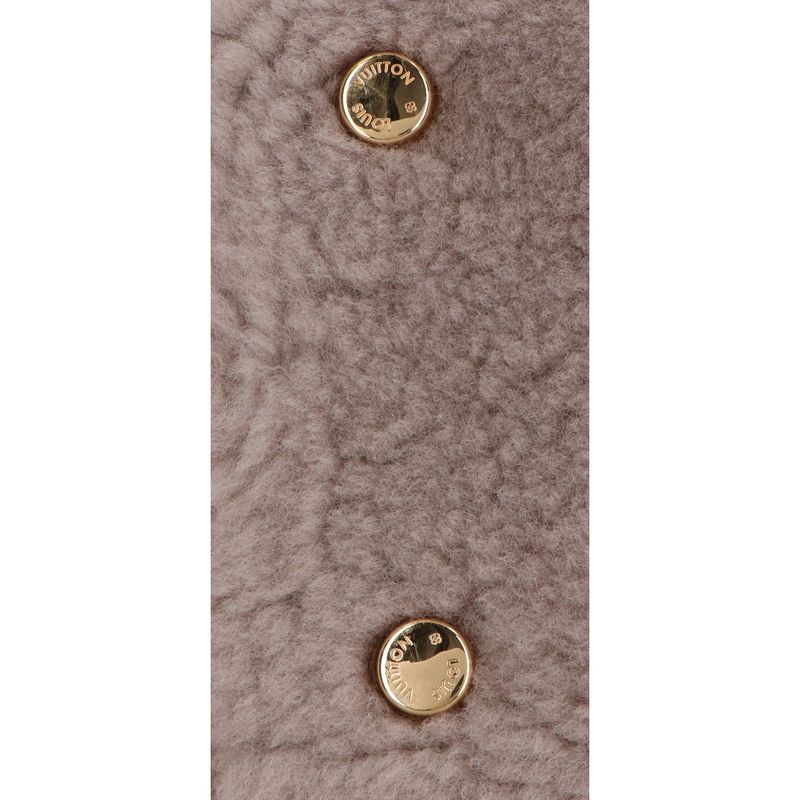 Louis Vuitton M93850 Lockit Voyage Mouton