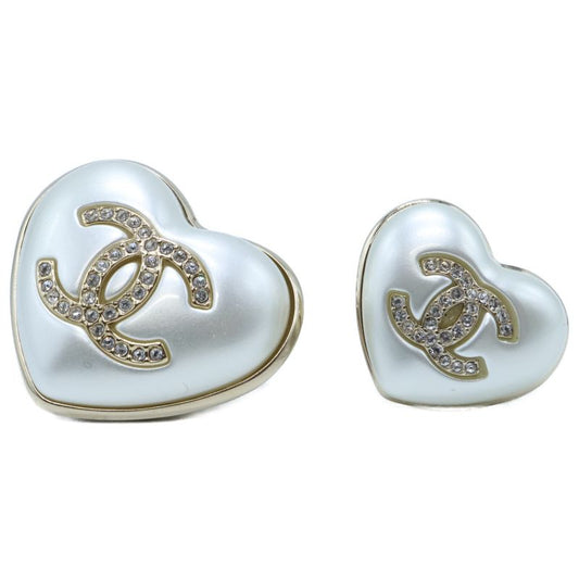 Chanel Similar A22V Ab7007 Coco Mark Rhinestone Heart Motif Faux Pearl Brooch