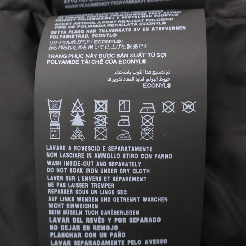 Prada 24 Years 292197 S000 1WQ8 Li Nylon Down Coat 40