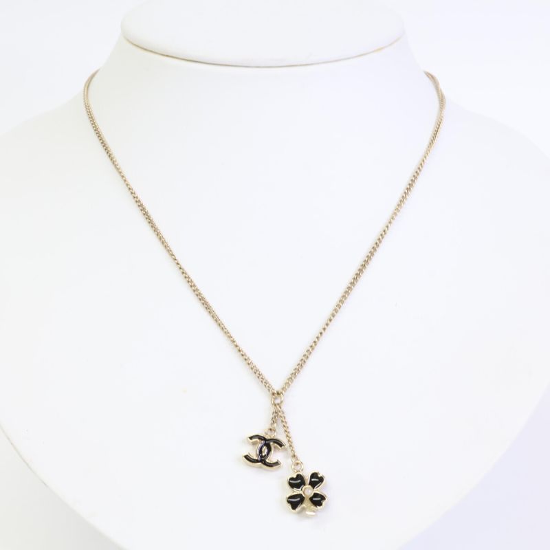 Chanel 07P Coco Mark Clover