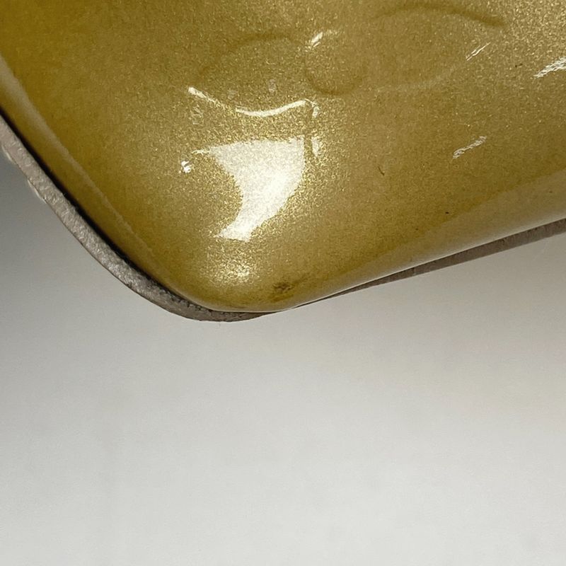 Louis Vuitton Reed PM Tote Bag Enamel Patent Handbag Monogram Vernis Beige