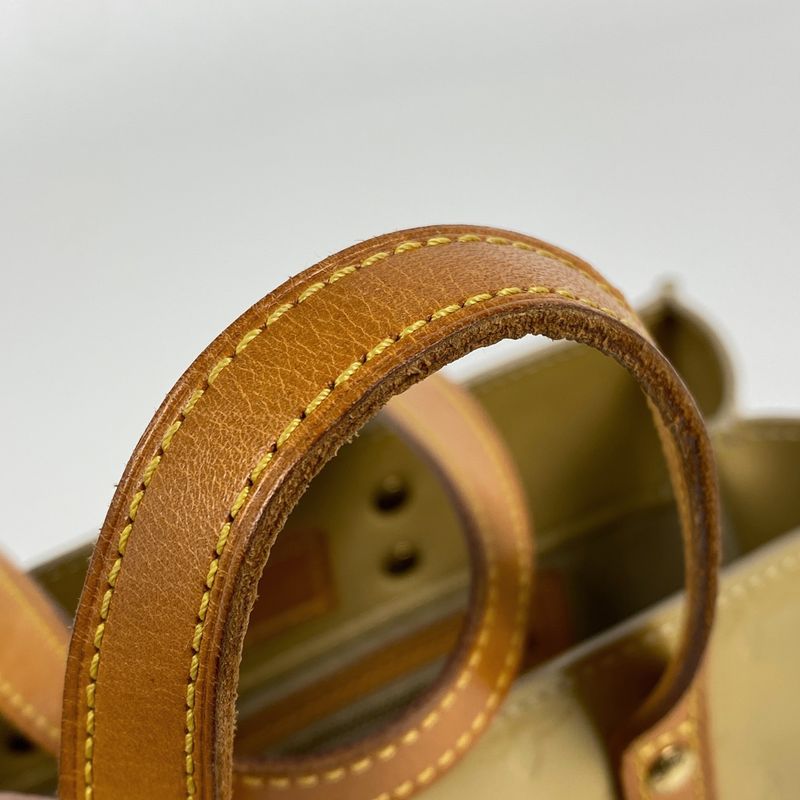 Louis Vuitton Reed PM Tote Bag Enamel Patent Handbag Monogram Vernis Beige