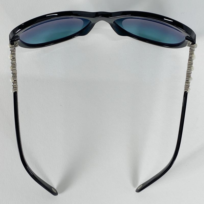 Tiffany & Co Tiffany & Co Logo Sunglasses Eyewear Sunglasses Plastic Rhinestone
