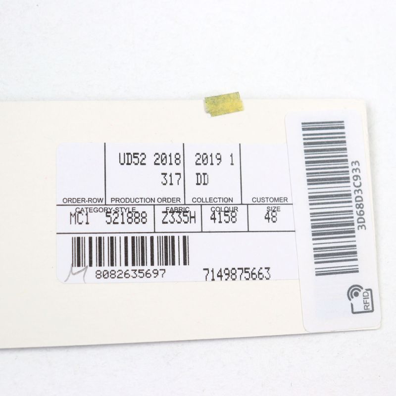 Gucci 521888 BEE Embroidered All-over Pattern Logo Button Piping Single