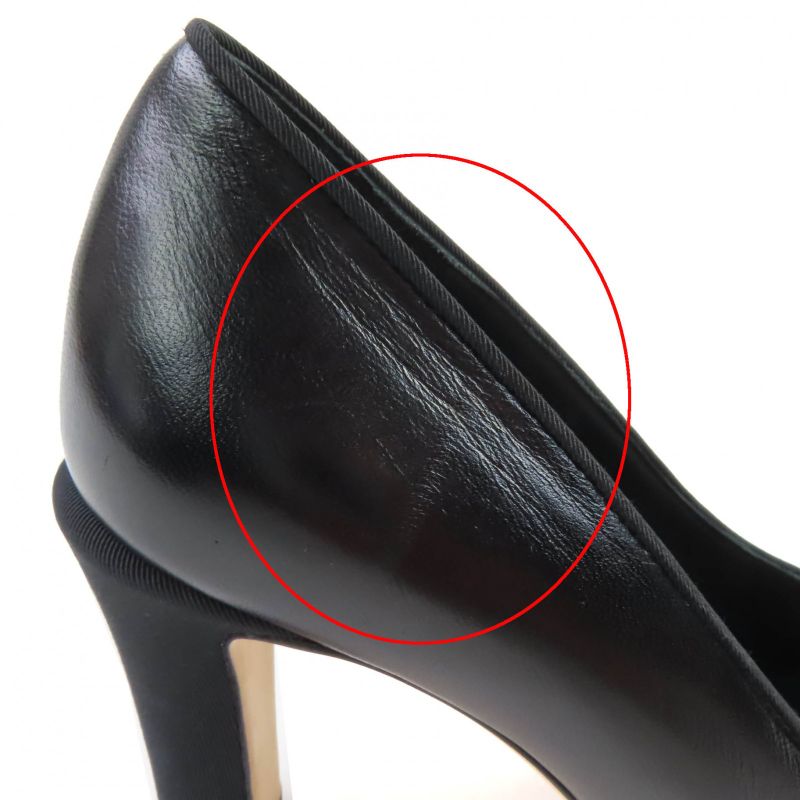 CHANEL G32920 Leather Coco Mark Round Toe Pumps With Faux Pearl Black Gold