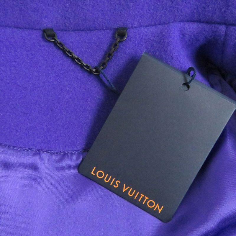 22AW Louis Vuitton 1aahh3 Multi-patch Mixed Patches Sleeve Leather Varsity