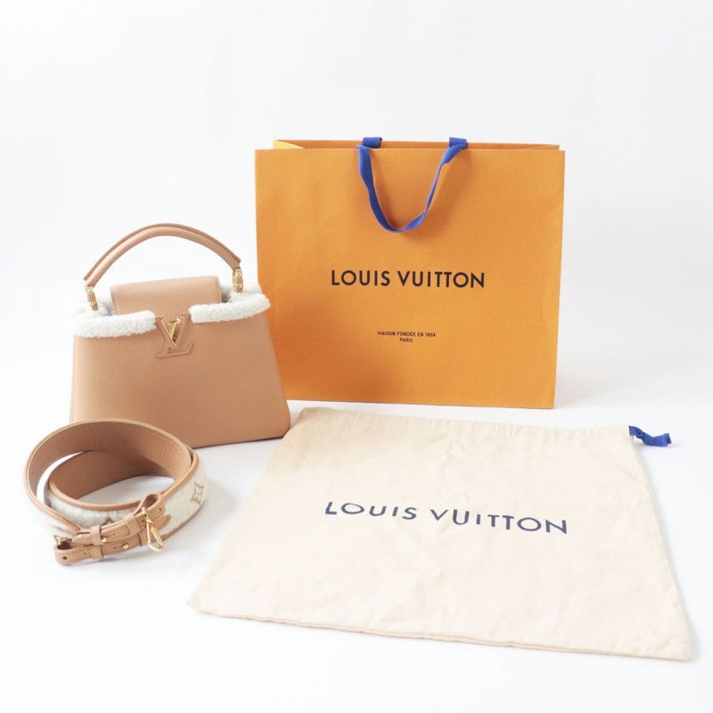 Louis Vuitton M59267 Capucines BB Taurillon Leather / Sheer Ring 2WAY