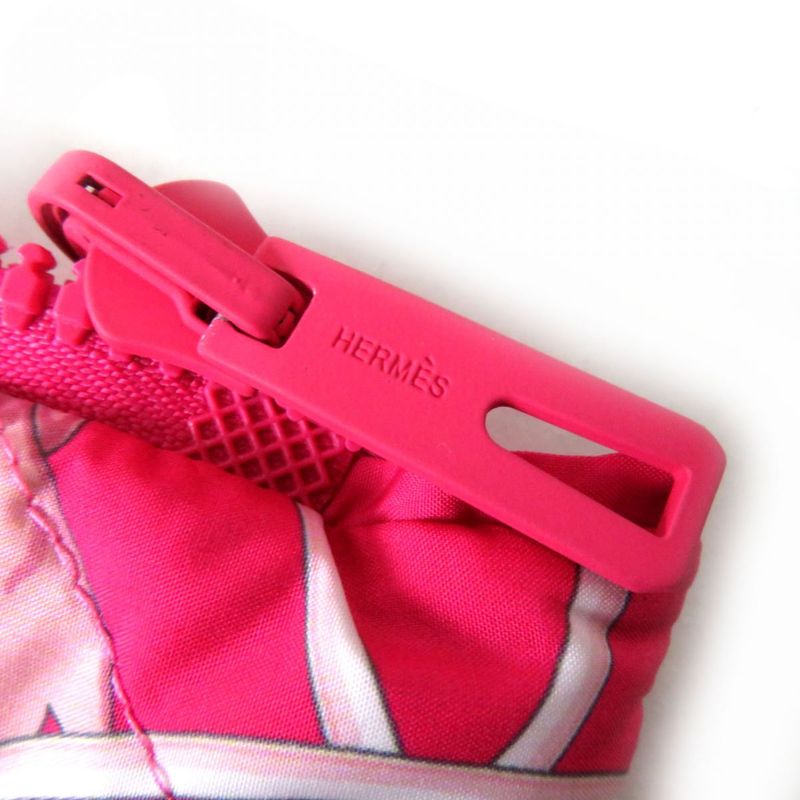 Hermes La Promenade Du Matin Morning Stroll Serie Button Reversible Quilted