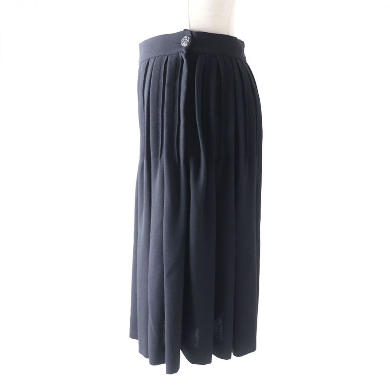 CHANEL P41079 With Coco Mark Buttons Lined With 100% Silk Knee-length