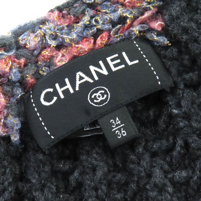CHANEL P72932 100% Cashmere Coco Mark Bijoux Button Low Gauge Knit Cardigan