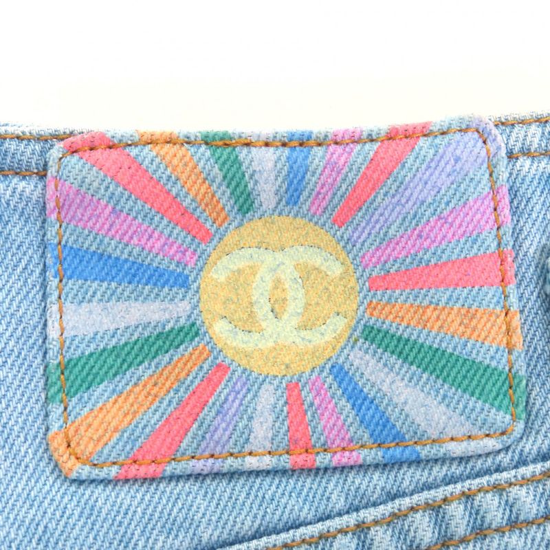 CHANEL 24SS 24C P76403 Cotton Rhinestone Coco Button Coco Mark Patch Denim