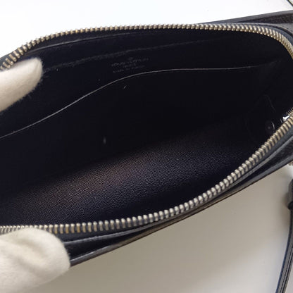 Louis Vuitton Taiga Baikal Ardoise Second Bag M30182 Black