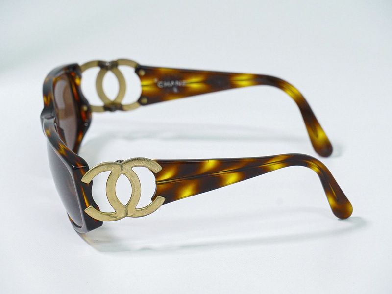 Authentic Chanel Coco Mark Tortoiseshell Pattern Sunglasses Eyewear Plastic GP