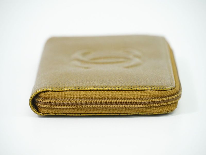 Authentic Chanel Coco Mark Round Zipper Long Wallet Long Wallet Caviar Skin