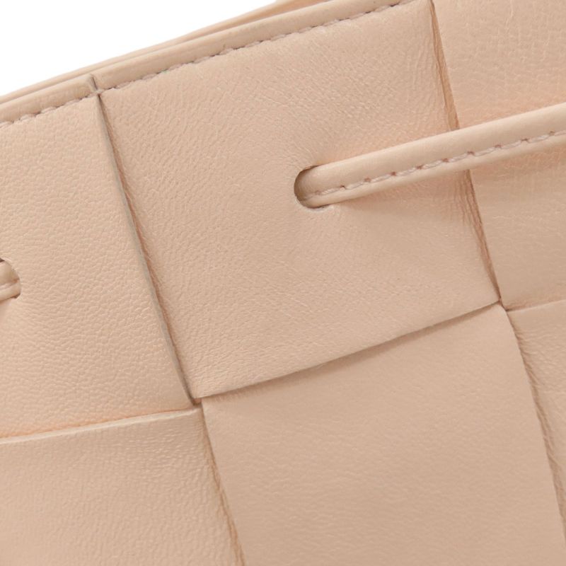 Bottega Veneta Cassette Bucket Bag Shoulder Bag Calf Women