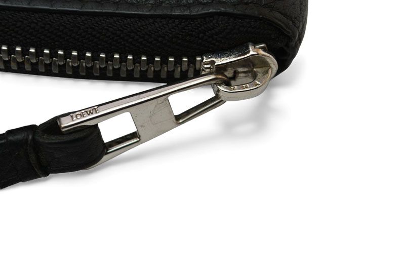 Loewe Wallet Loewe Long Wallet ZIP Around Anagram Grain Calf Leather Black
