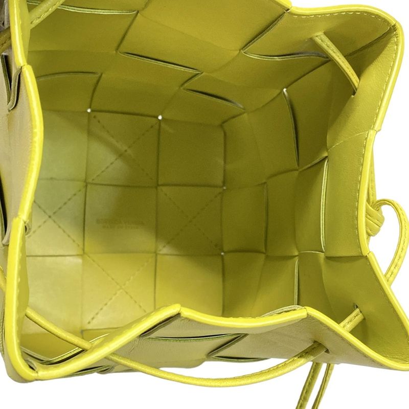 Bottega Veneta Bag Small Bucket Bag Yellow Green Shape