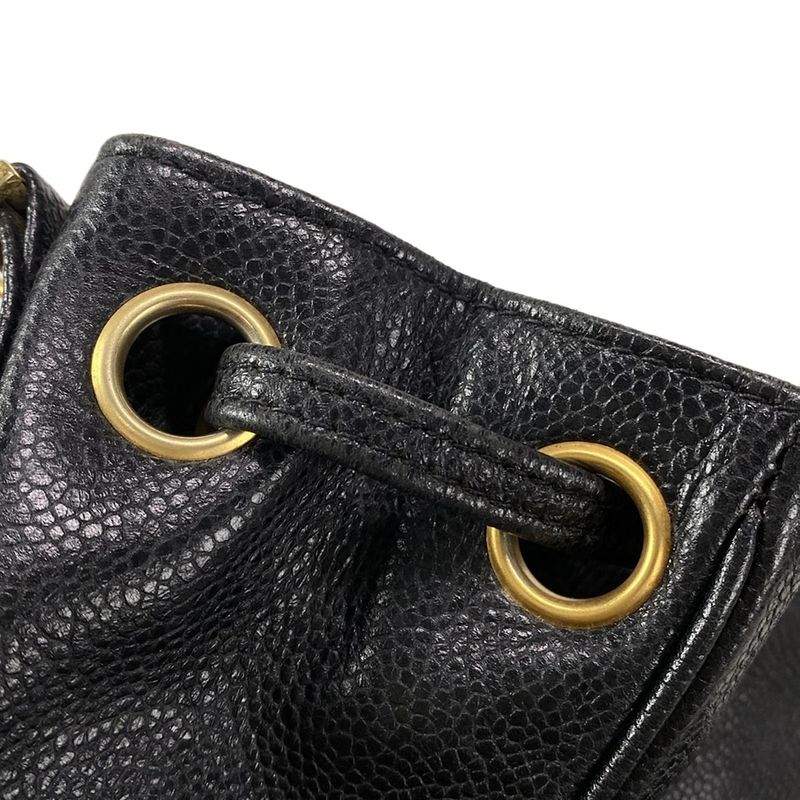 Chanel Bag - Black Shape / Gold
