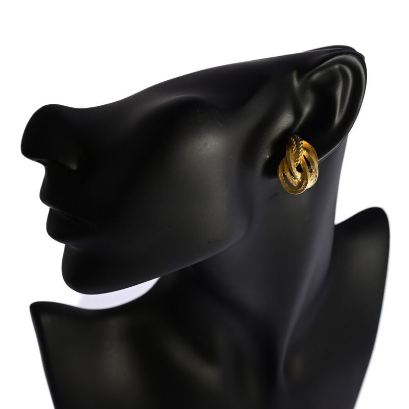 Christian DIOR Plant Motif Earrings / Alloy / Plating - 10.4g / Gold / Gift /